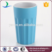 Taza azul de cerámica barata del cubilete sin la manija para la venta